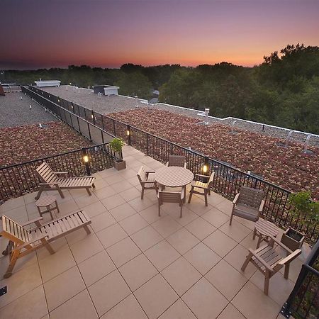 Execustay At York Place Apts Edina Restaurant bilde