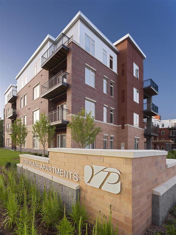 Execustay At York Place Apts Edina Eksteriør bilde